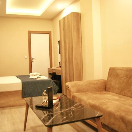 Destinia Pera Suites Istanbul Exterior foto